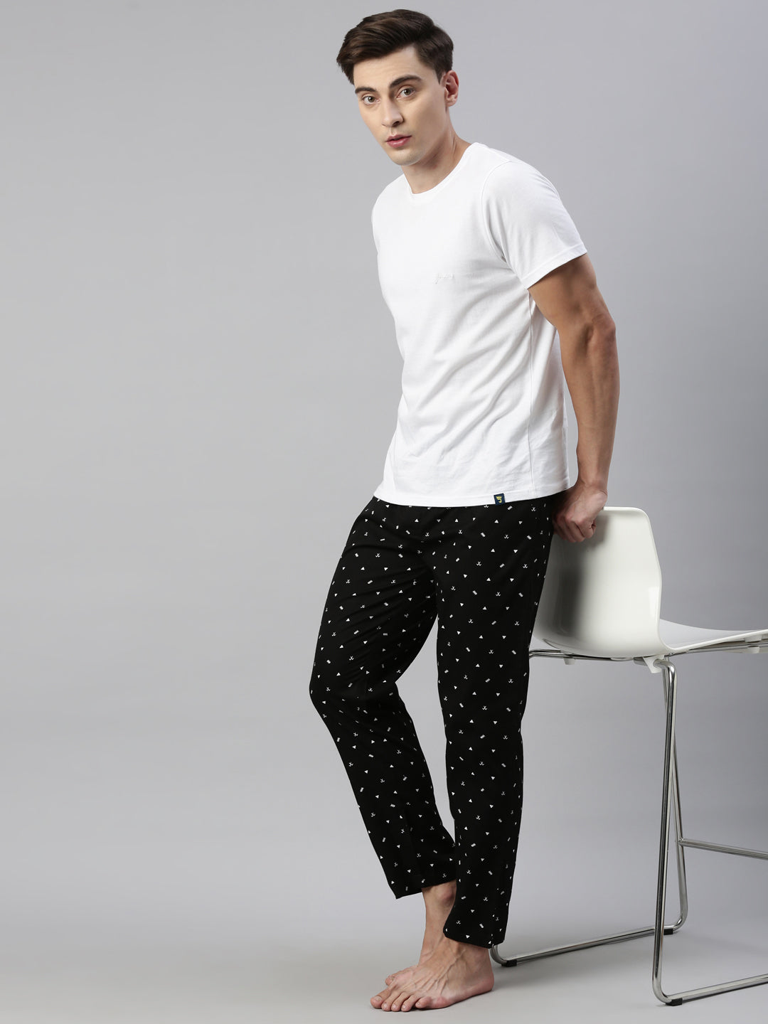 JOVEN MENS PRINTED LOUNGE SET
