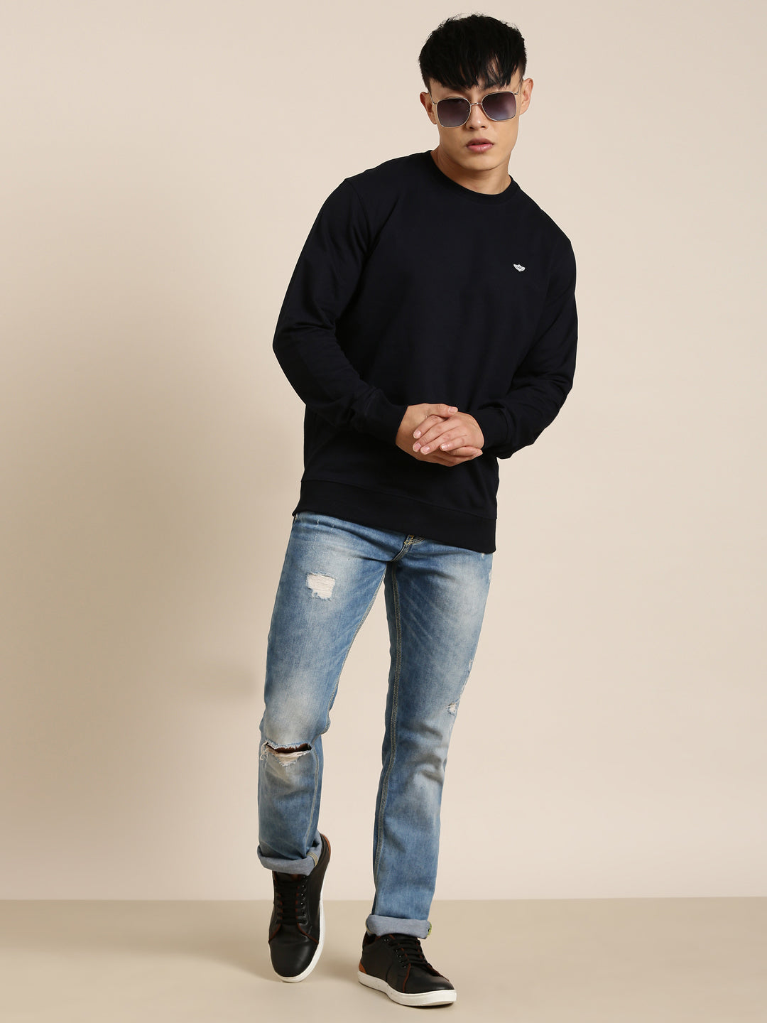 Men's Solid Round Neck Full Sleeve Sweatshirt