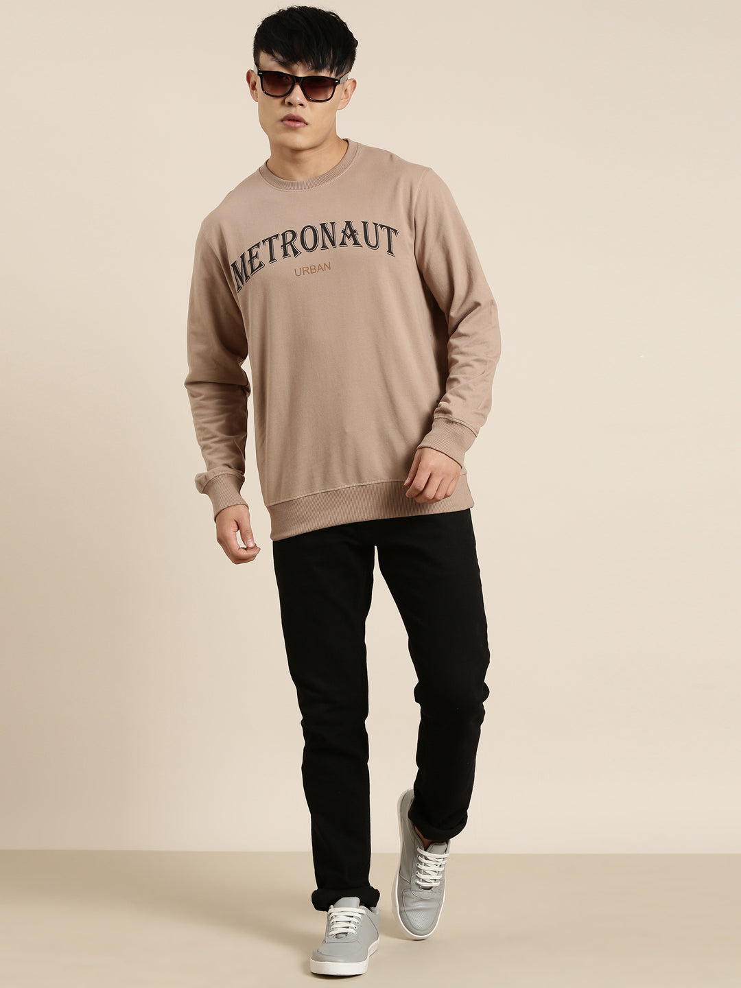 Men's Solid Round Neck Full Sleeve Sweatshirt