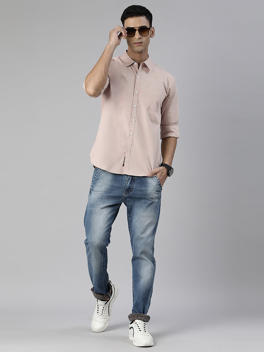 Men's Pink Solid Full Sleeve Slim Fit Casual Shirt