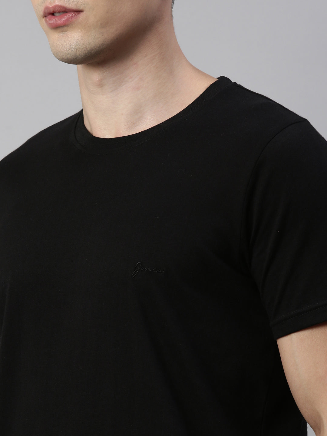 JOVEN ALL PURPOSE ROUND NECK T-SHIRT