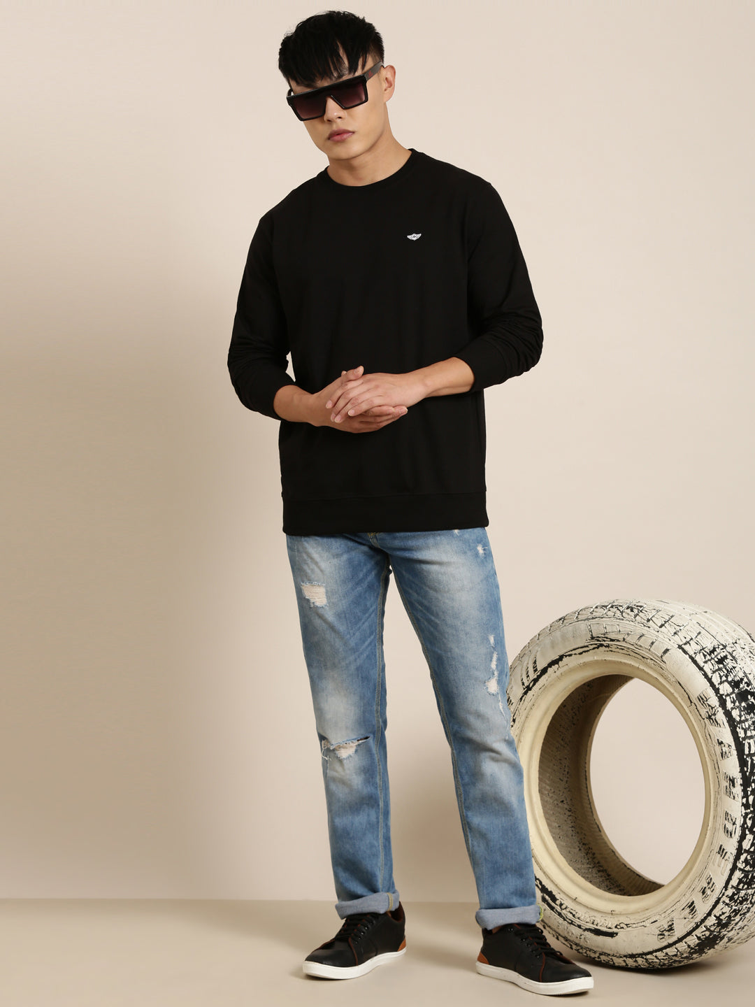 Men's Solid Round Neck Full Sleeve Sweatshirt