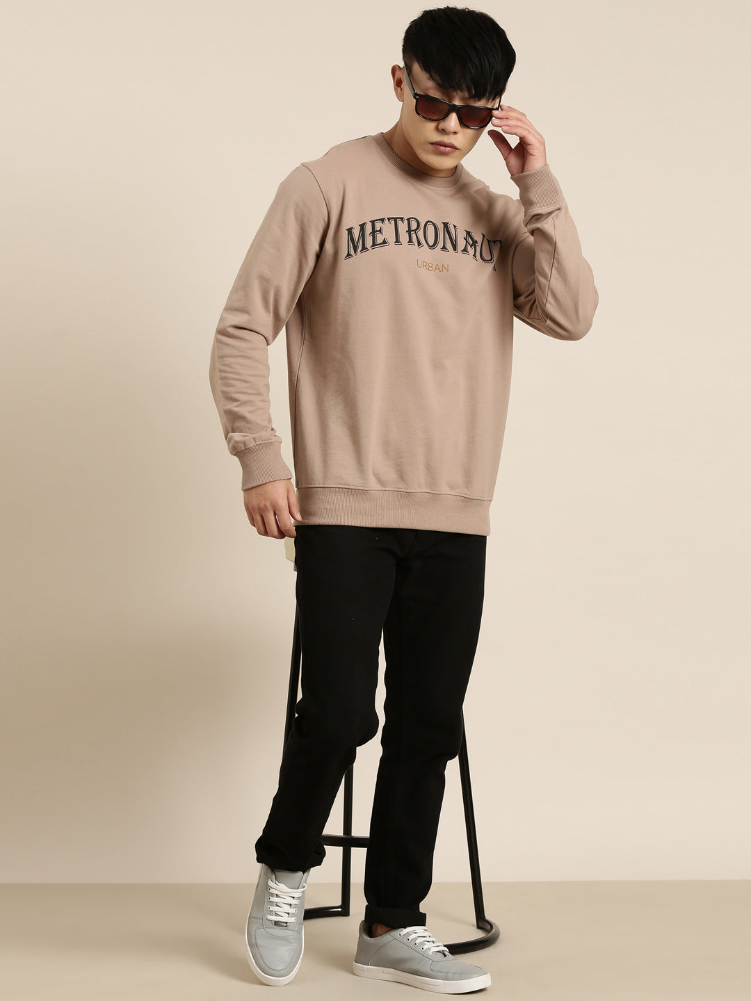 Men's Solid Round Neck Full Sleeve Sweatshirt