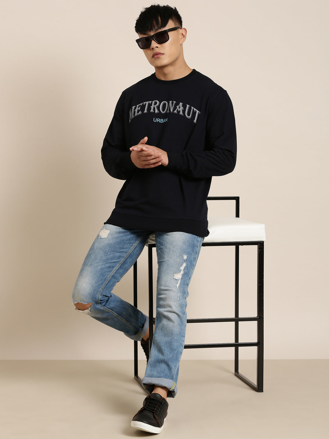 Men's Solid Round Neck Full Sleeve Sweatshirt