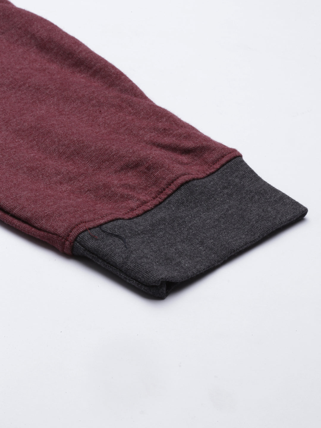 JOVEN MEN T-SHIRT AND JOGGER TRACKSUIT