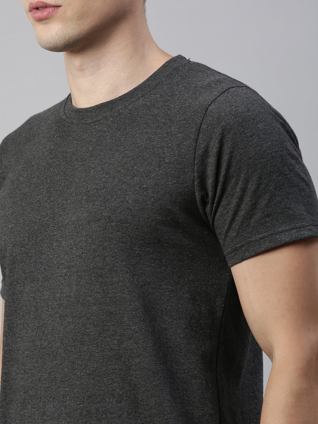 JOVEN MEN T-SHIRT AND JOGGER TRACKSUIT